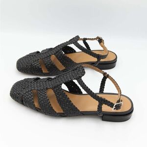 LOQ Arlo Black Leather Sandals with Crisscross Straps *heel needs repair! Photo